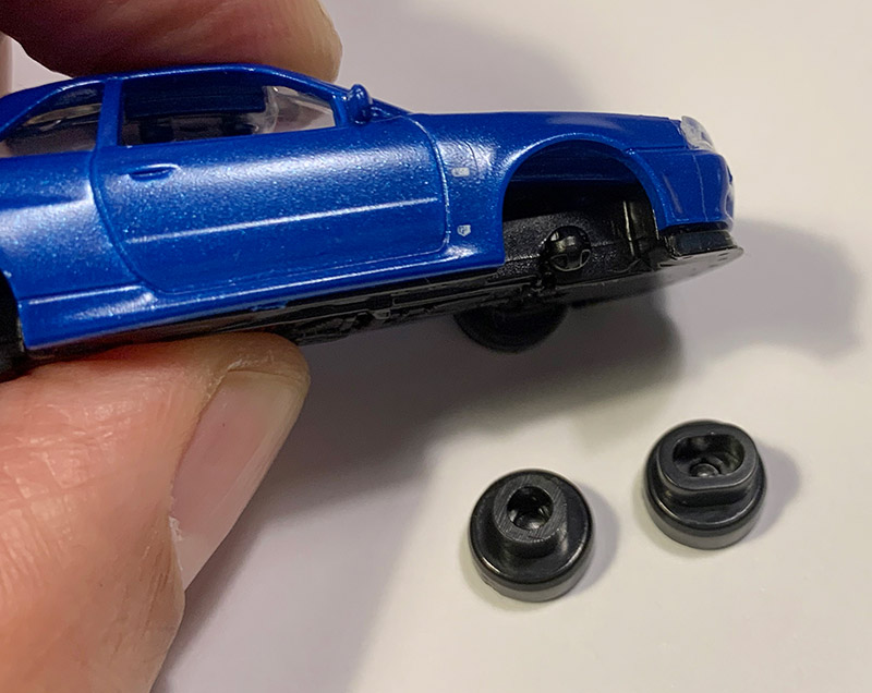ギミックが凄いカプセルトイ！1/72スケールのスカイラインGT-R